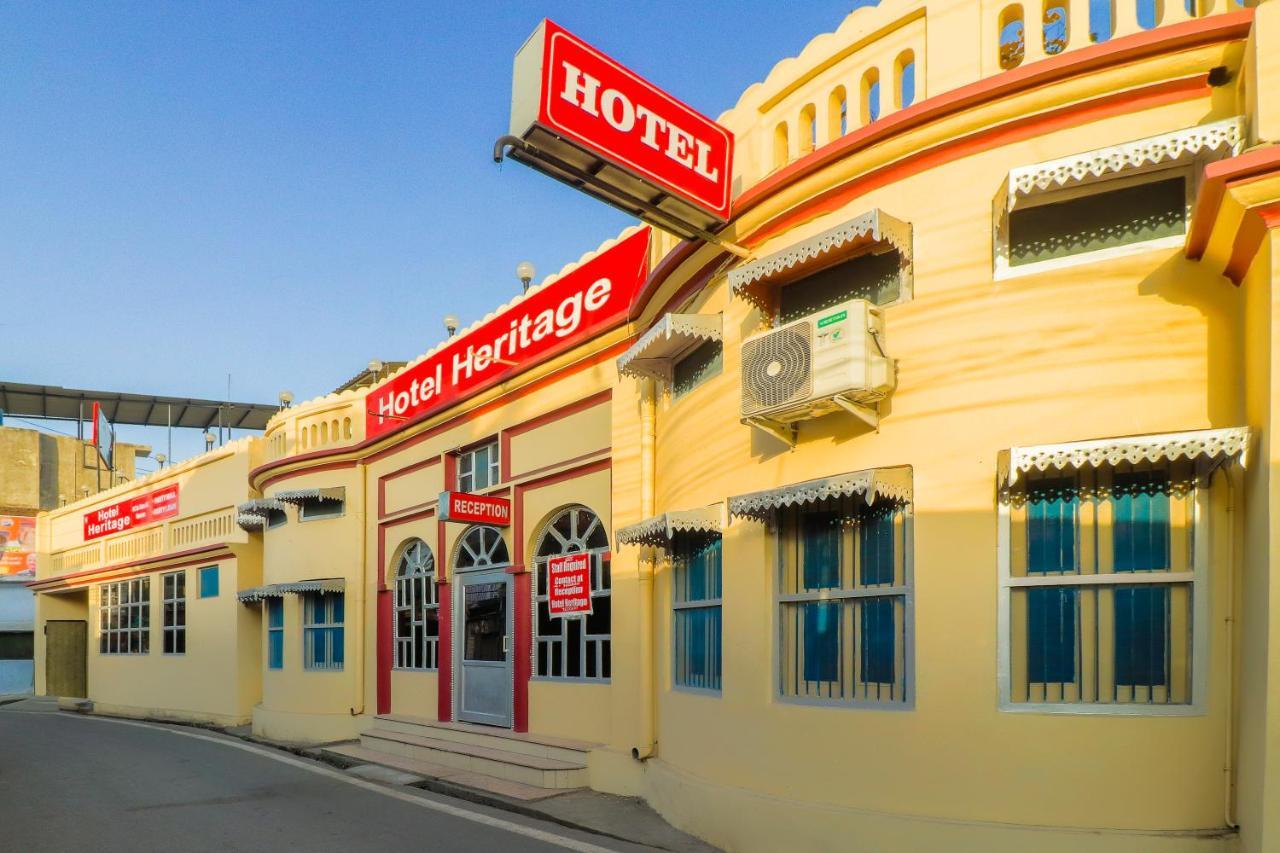 Hotel Heritage Деградун Екстер'єр фото